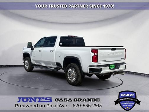 Summit White 2022 Chevrolet Silverado 3500 High Country