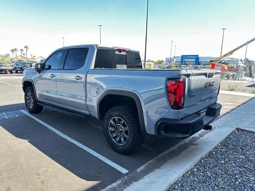 2025 GMC Sierra 1500 AT4X