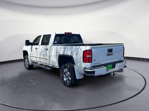 2016 GMC Sierra 3500 Denali