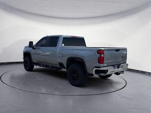 Sterling Gray Metallic 2025 Chevrolet Silverado 2500 LT