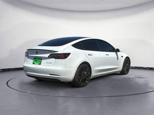 Pearl White Multi 2023 Tesla Model 3 Performance