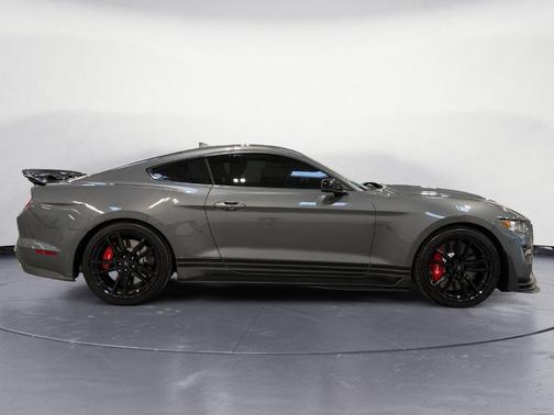 2021 Ford Shelby GT500 Base