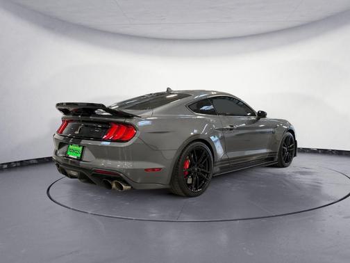 2021 Ford Shelby GT500 Base