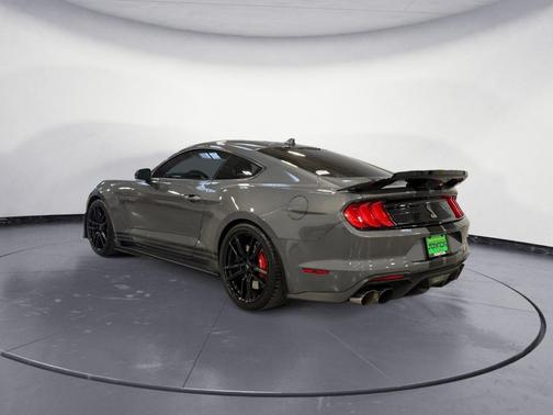 2021 Ford Shelby GT500 Base