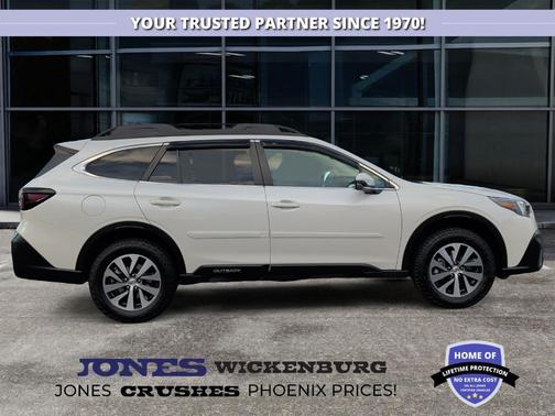 Crystal White Pearl 2022 Subaru Outback Premium