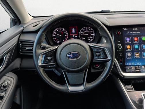 Crystal White Pearl 2022 Subaru Outback Premium