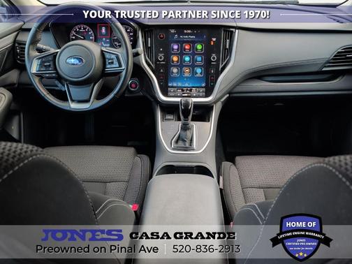 Crystal White Pearl 2022 Subaru Outback Premium