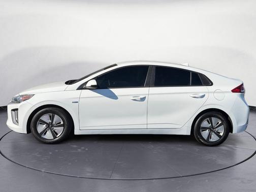 2020 Hyundai IONIQ Hybrid Blue