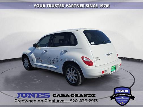 Stone White Clearcoat 2010 Chrysler PT Cruiser Classic