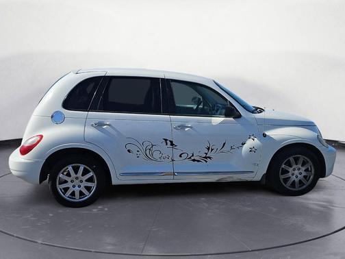 Stone White Clearcoat 2010 Chrysler PT Cruiser Classic