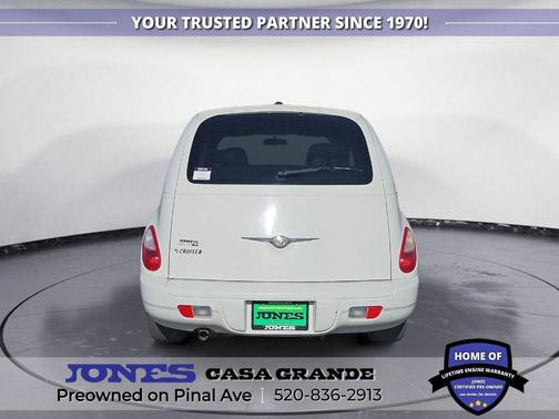 Stone White Clearcoat 2010 Chrysler PT Cruiser Classic