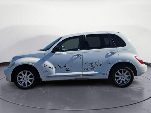 Stone White Clearcoat 2010 Chrysler PT Cruiser Classic