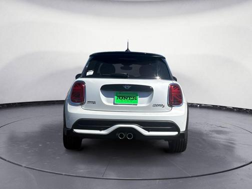White Metallic 2024 MINI Hardtop Cooper S