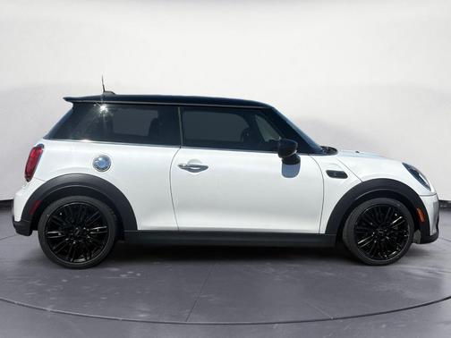 White Metallic 2024 MINI Hardtop Cooper S