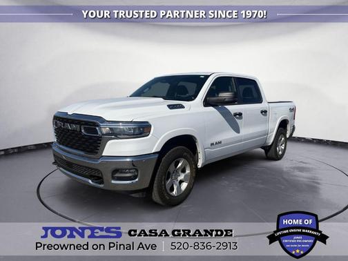 Bright White Clearcoat 2025 RAM 1500 Big Horn/Lone Star
