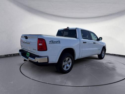 Bright White Clearcoat 2025 RAM 1500 Big Horn/Lone Star