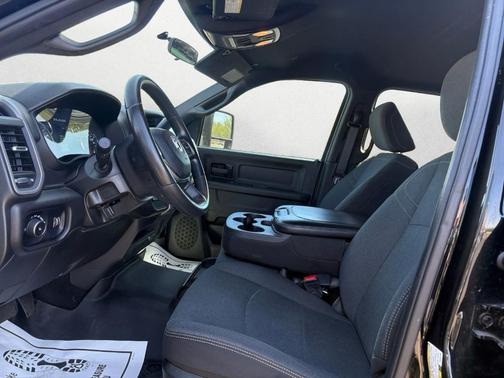 Diamond Black 2024 RAM 2500 Tradesman