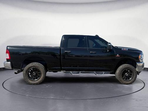 Diamond Black 2024 RAM 2500 Tradesman