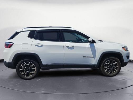 White Clearcoat 2019 Jeep Compass Sport