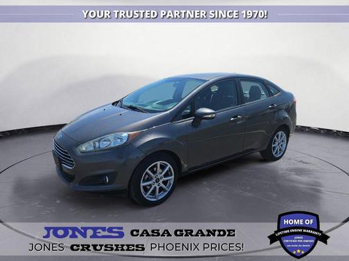 Magnetic 2015 Ford Fiesta SE