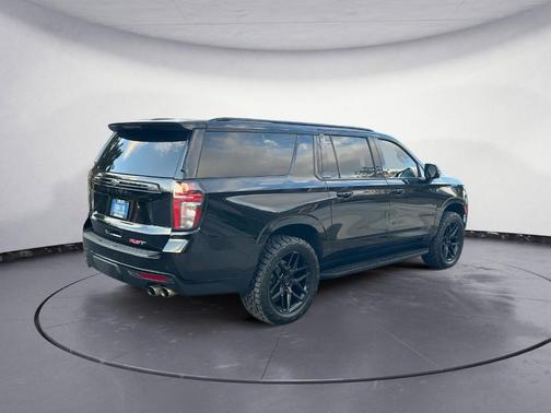 2024 Chevrolet Suburban RST