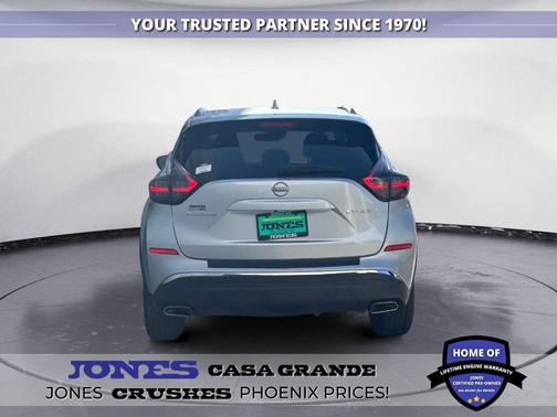 2023 Nissan Murano SV