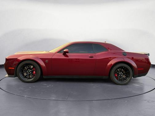 Octane Red Pearlcoat 2021 Dodge Challenger SRT Hellcat