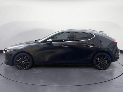 2023 Mazda Mazda3 FWD w/Premium Package