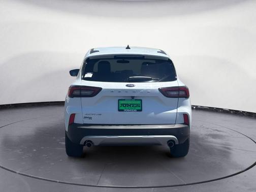 Oxford White 2023 Ford Escape Active