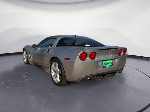 2005 Chevrolet Corvette 