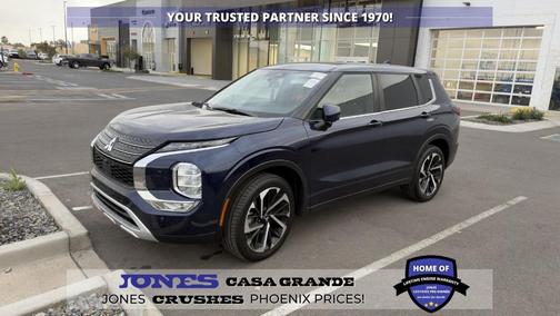 2023 Mitsubishi Outlander SE