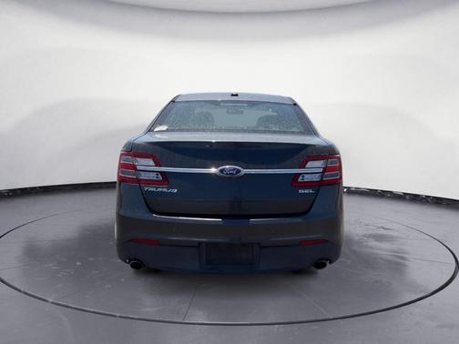 Magnetic Metallic 2016 Ford Taurus SEL