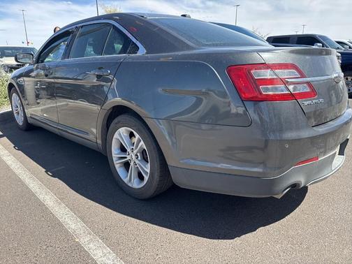 Magnetic Metallic 2016 Ford Taurus SEL