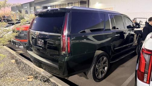 2016 Cadillac Escalade ESV Luxury