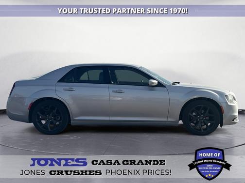 2022 Chrysler 300 S