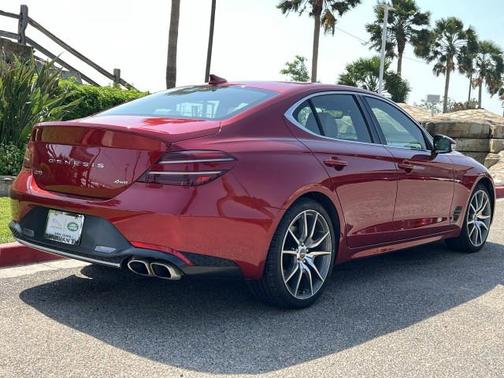 2023 Genesis G70 2.0T AWD