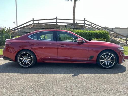 2023 Genesis G70 2.0T AWD