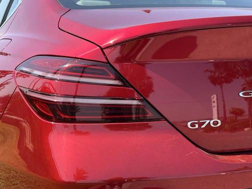 2023 Genesis G70 2.0T AWD