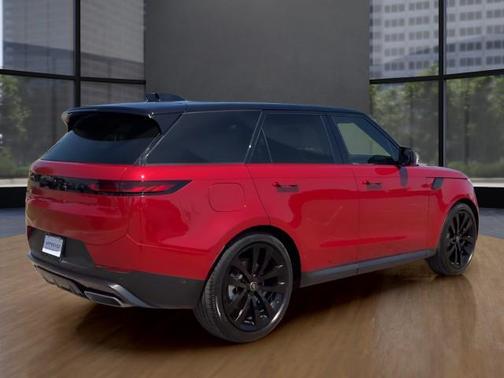2025 Land Rover Range Rover Sport SE