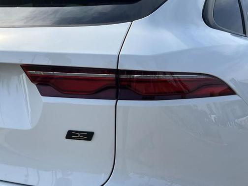 2026 Jaguar F-PACE R-Dynamic S P250 AWD Automatic
