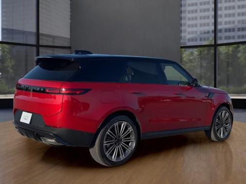 2026 Land Rover Range Rover Sport SE