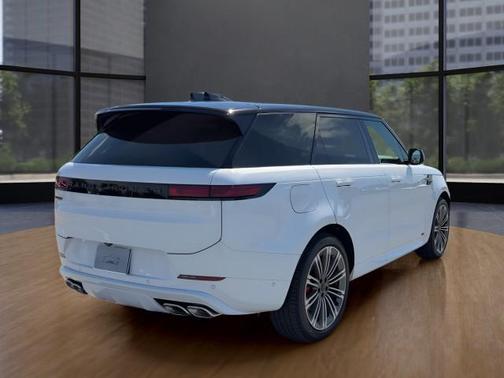 Fuji White 2026 Land Rover Range Rover Sport Autobiography