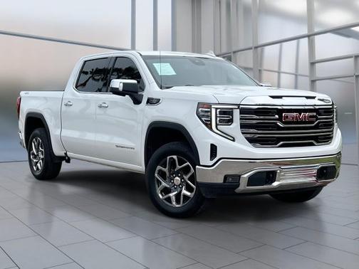 2022 GMC Sierra 1500 SLT