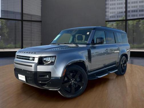 2023 Land Rover Defender 130 X-Dynamic SE