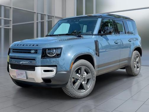 2025 Land Rover Defender 110 P400 S