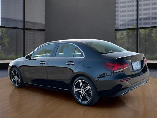 2022 Mercedes-Benz A-Class A 220