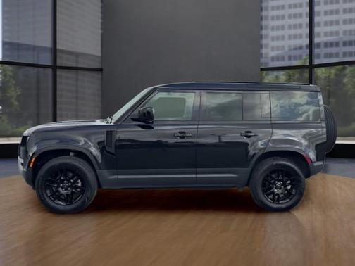 2025 Land Rover Defender 110 P300