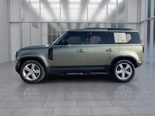 2021 Land Rover Defender 110 SE