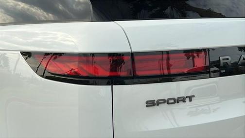 2023 Land Rover Range Rover Sport SE
