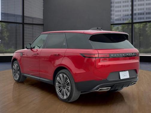 2026 Land Rover Range Rover Sport SE